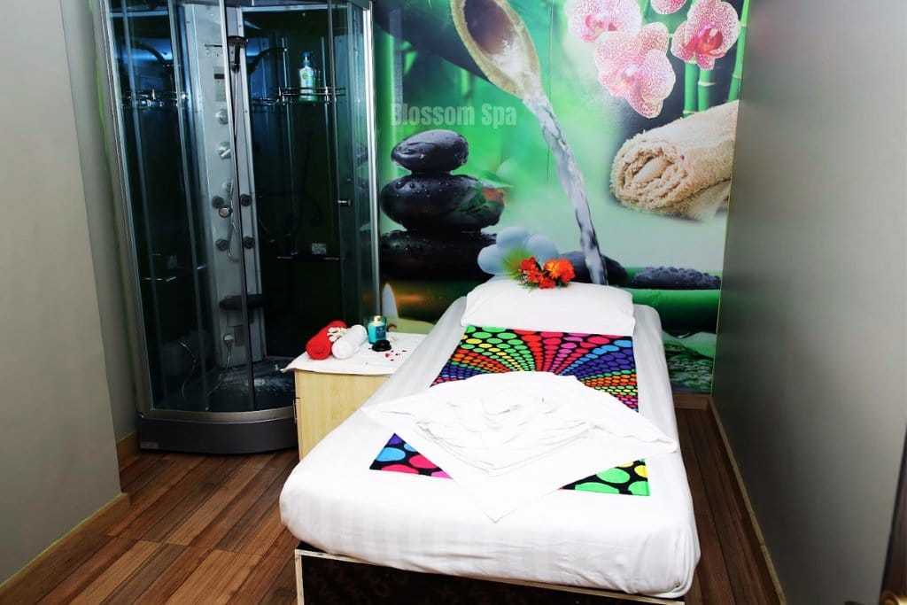 Top Spa Centers and Massage Home Services in Bahrain 2024: أفضل مراكز السبا وخدمات المساج المنزلي في البحرين 14 Blossom Spa - Massage Service Provider in Bahrain